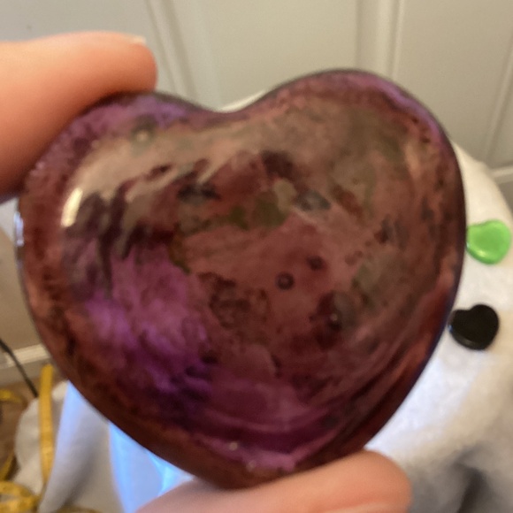 22 Hearts - Crystal Glass Chakra Jewelry Arts and Crafts - Picture 5 of 7